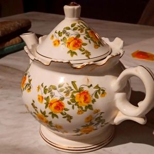 Vintage Fred Roberts Co San Francisco Porcelain Teapot Lght Grn w/Yellow Flowers